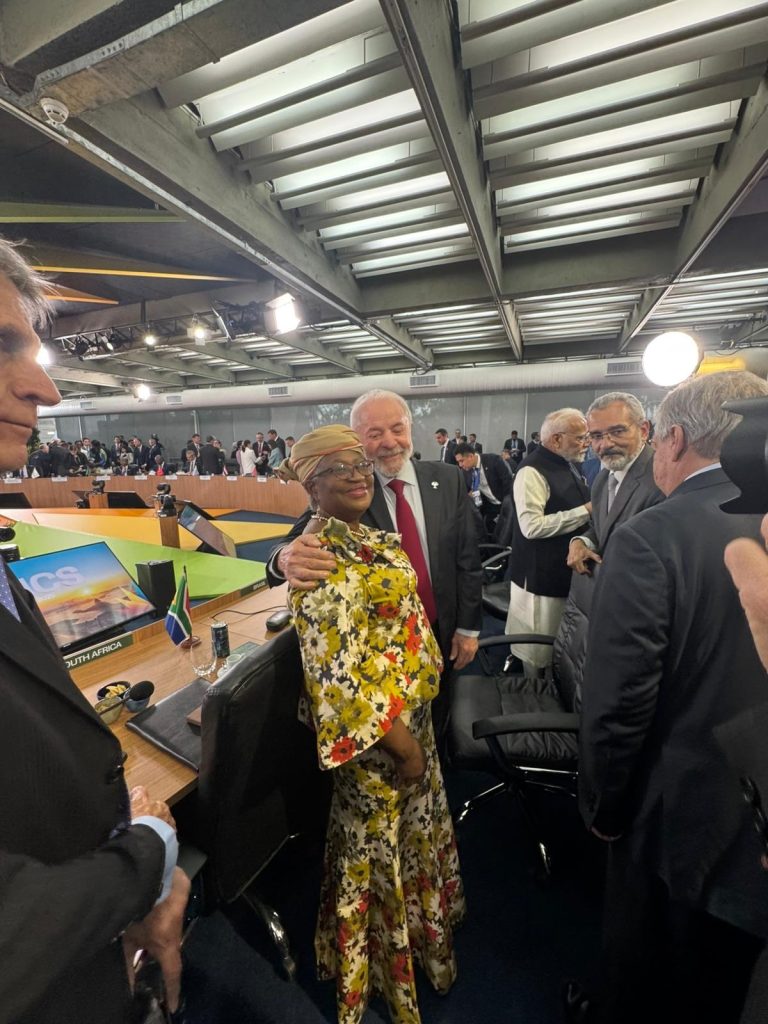 Trump Threatens 10% Tariffs on BRICS as US Postpones Tariff Deadline