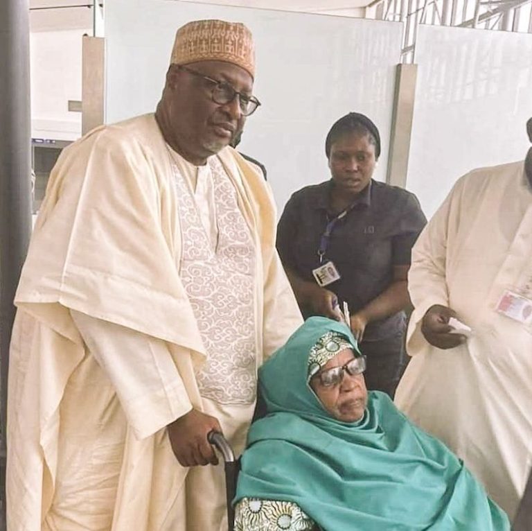 Peter Obi Offers Condolences to Ahmadu Mu’azu After Mother’s Death